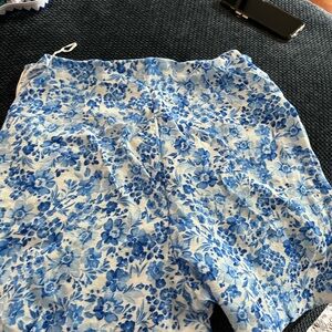 Mango Blue Floral Women's Shorts